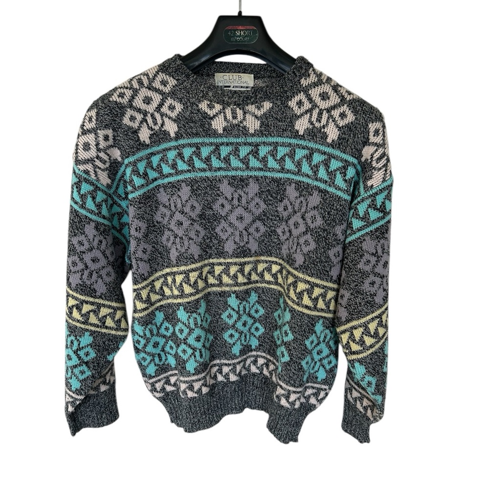 Vintage Club International Sweater Size S
